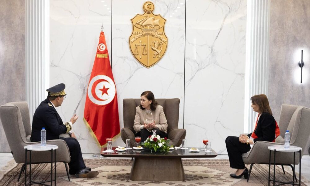 Prime Minister Makes Official Visit to Kenya to Attend the Africa-France Summit