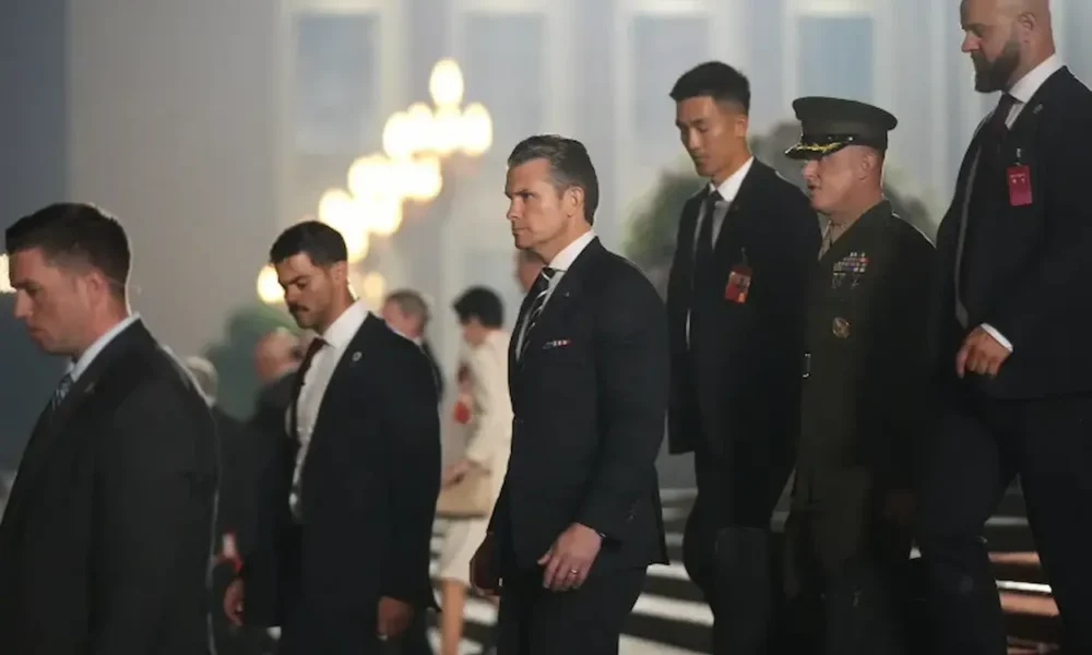 Trump’s China Visit: Temporary Phones, Encrypted Accounts, and Maximum Digital Espionage Precautions