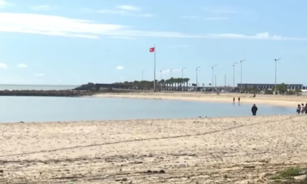 Sfax: Are Taparura’s Southern Beaches Opening to the Public Soon? (Video)